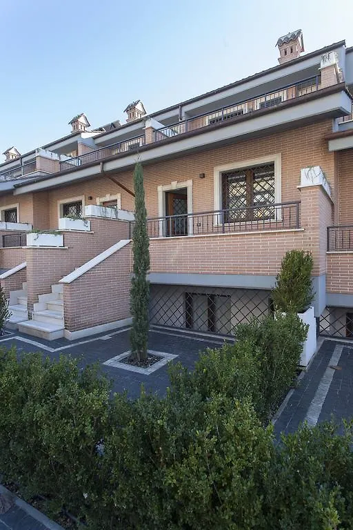 Domus Anagnina Villa Ciampino 0*,